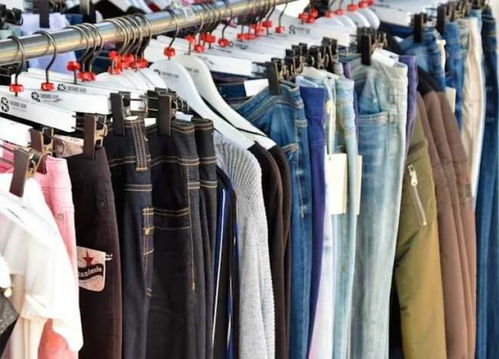 價格回歸理性 商場服裝價格高企，年輕人轉戰批發市場